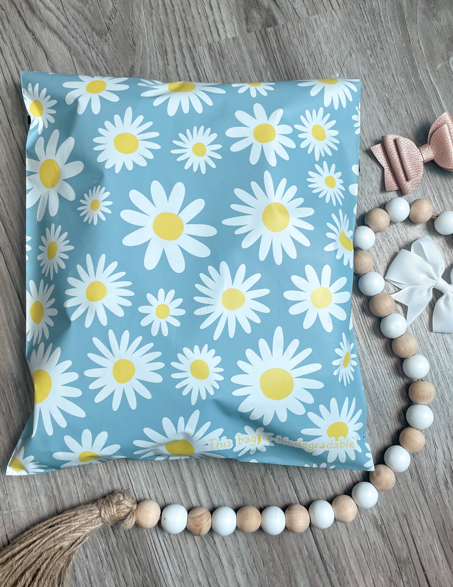 Daisy 10x13  Poly Mailers